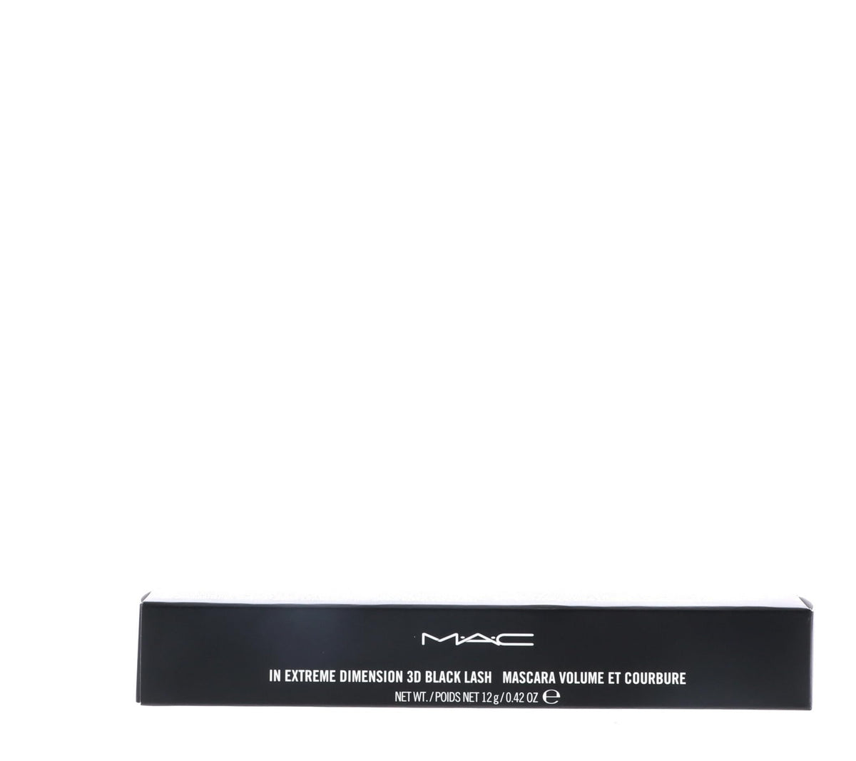 MAC In Extreme Dimension 3D Mascara full eye look with bold definition