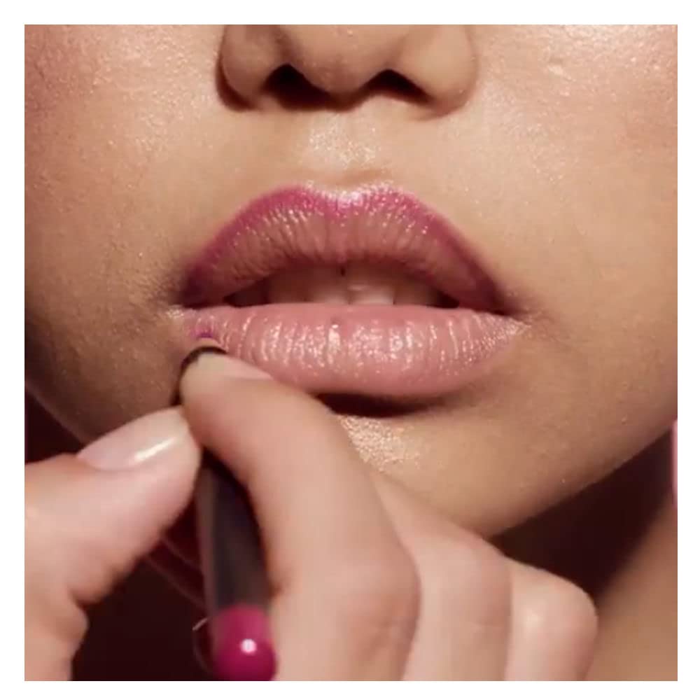 MAC Lip Pencil Whirl packaging display highlights shade versatility for daily looks.
