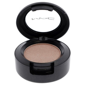 MAC Naked Lunch eyeshadow swatch 1 demonstrates saturated pigment and smooth application