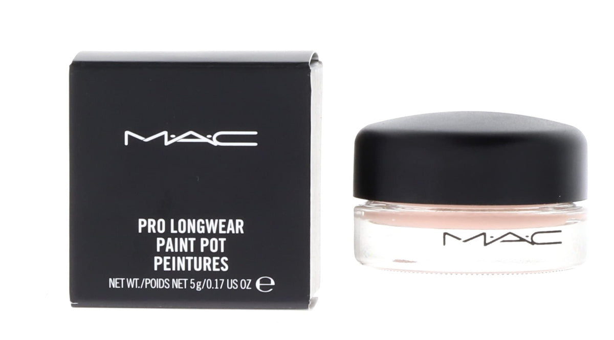 MAC Paint Pot Painterly swatch on eyelid showing natural base for shadows
