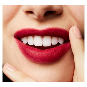 MAC Powder Kiss Liquid Lipcolour wear-test suggests up to ten hours of hydration.