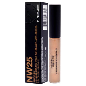 MAC Studio Fix NW25 close-up on skin with selfie-ready finish.
