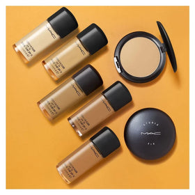 MAC SPF 15 foundation provides oil control on warm, humid days.