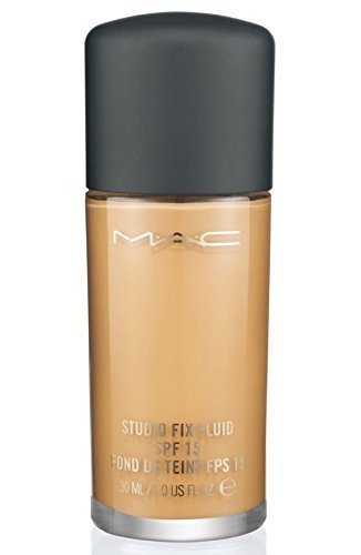MAC Studio Fix Fluid Swatches show buildable coverage and natural matte finish
