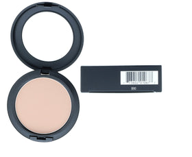 MAC Studio Fix Powder Plus Foundation NW25 texture close-up highlights an even finish