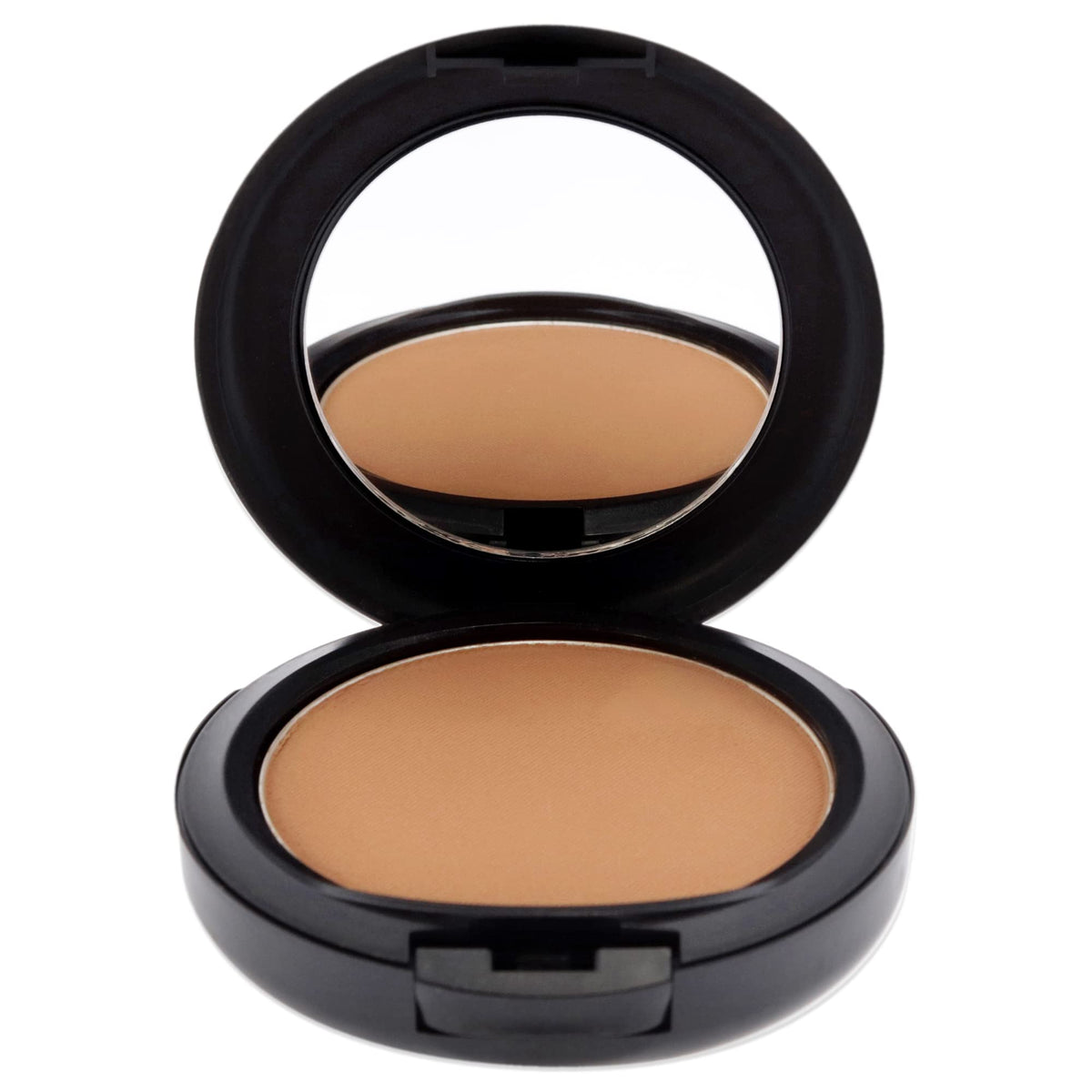 MAC Studio Fix Powder Plus Foundation NW40 application brush ready for precise coverage
