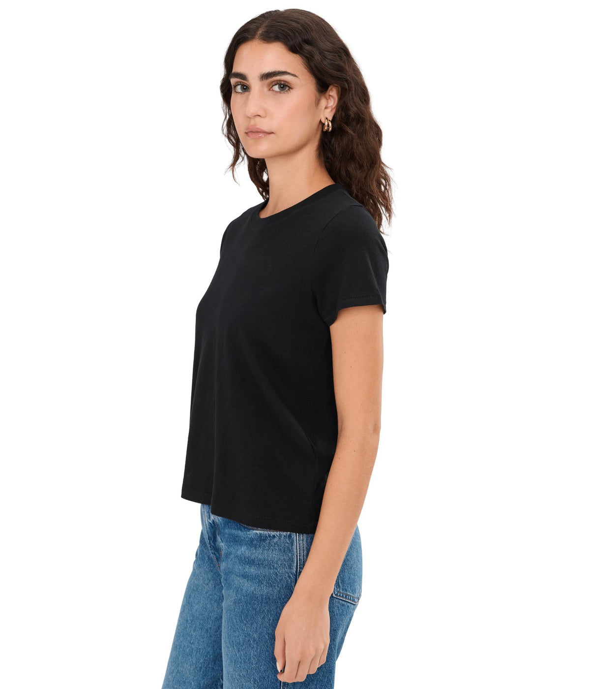 Madewell Northside Tee Pack berry, vibrant color to brighten weekend outfits.