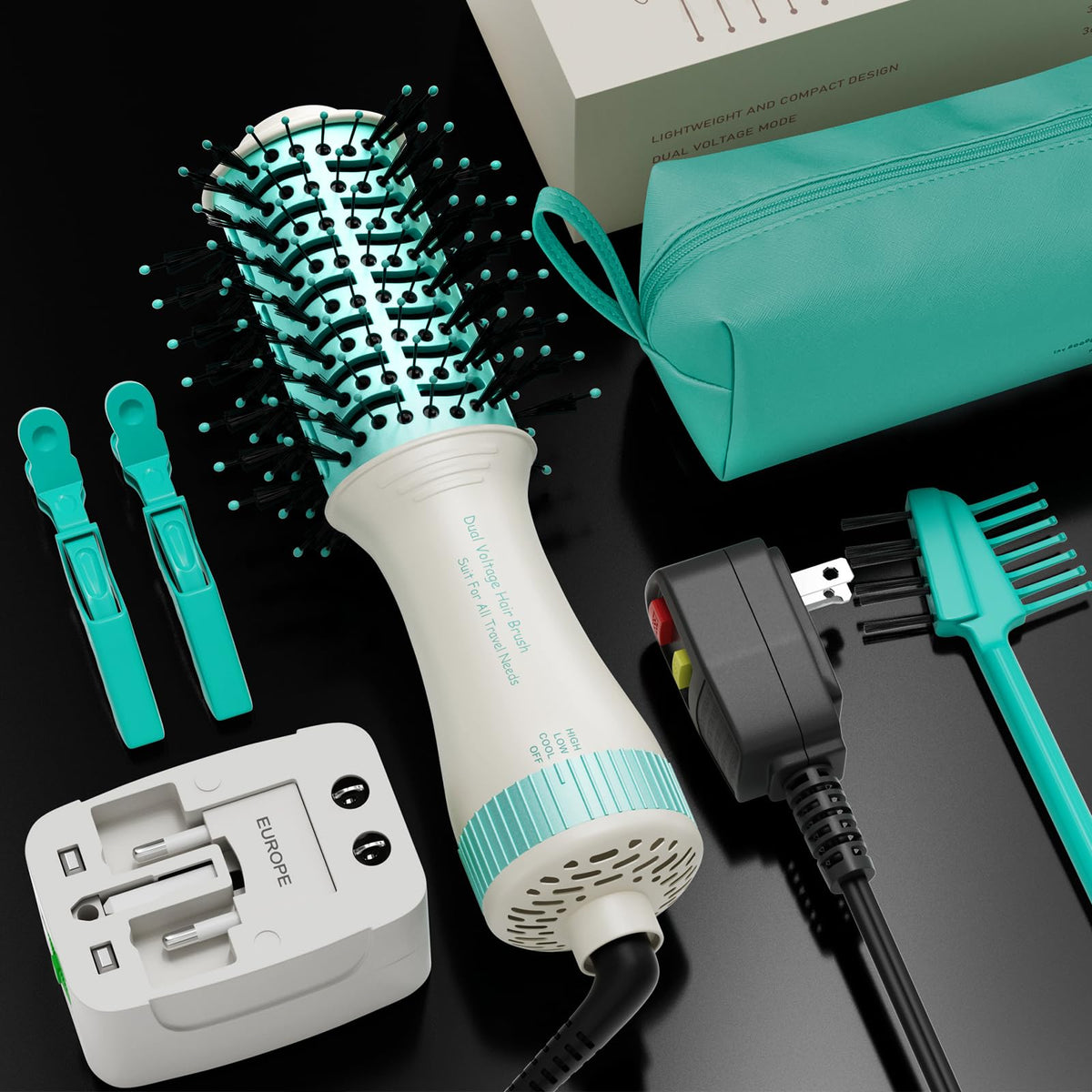 Madremía 360-degree swivel cord, effortless styling during travel.