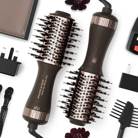 Madremía travel dual voltage hair dryer brush compact design for easy packing