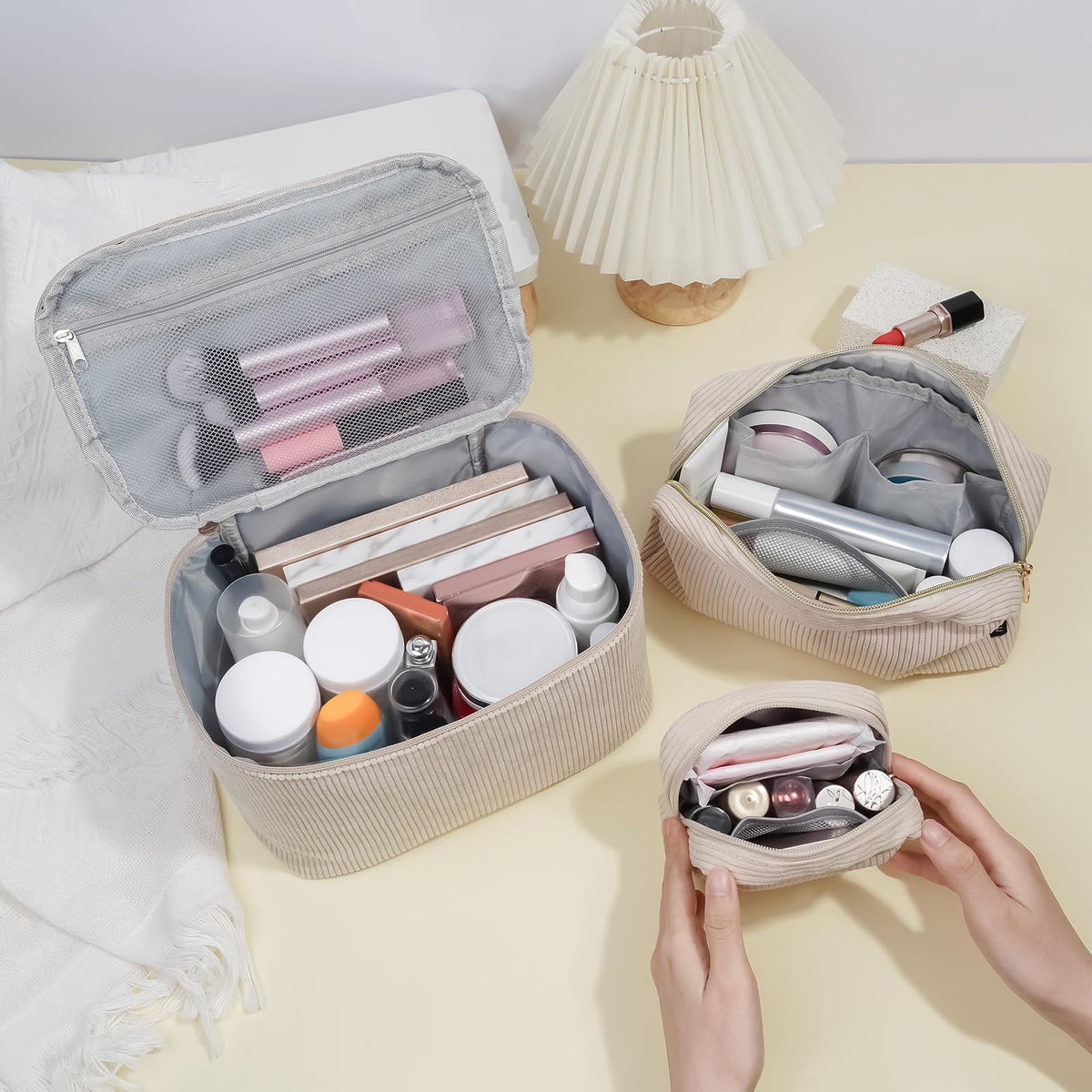 Magefy makeup bag travel organizer design supports quick access