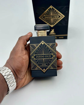 Maison Alhambra Infini Oud cap complements the bottle with elegant design.