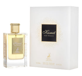 Maison Alhambra Kismet spray dispense highlighting easy application for daily wear.