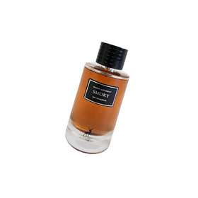 Lattafa Smoky EDP spray mist—even diffusion for daily wear.