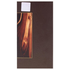 Maison Alhambra Smoked Oud Vanilla detailed label communicates brand heritage