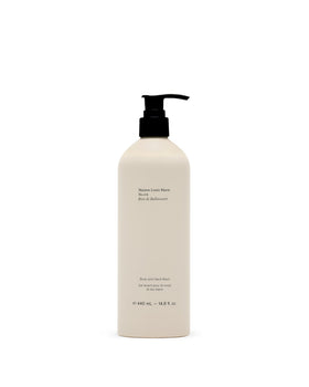 Maison Louis Marie No.04 Bois de Balincourt wash bottle with premium packaging for daily cleansing