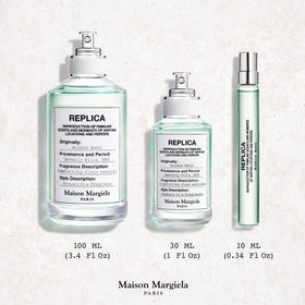 Maison Margiela Replica Bubble Bath patchouli nuance offers warm depth.