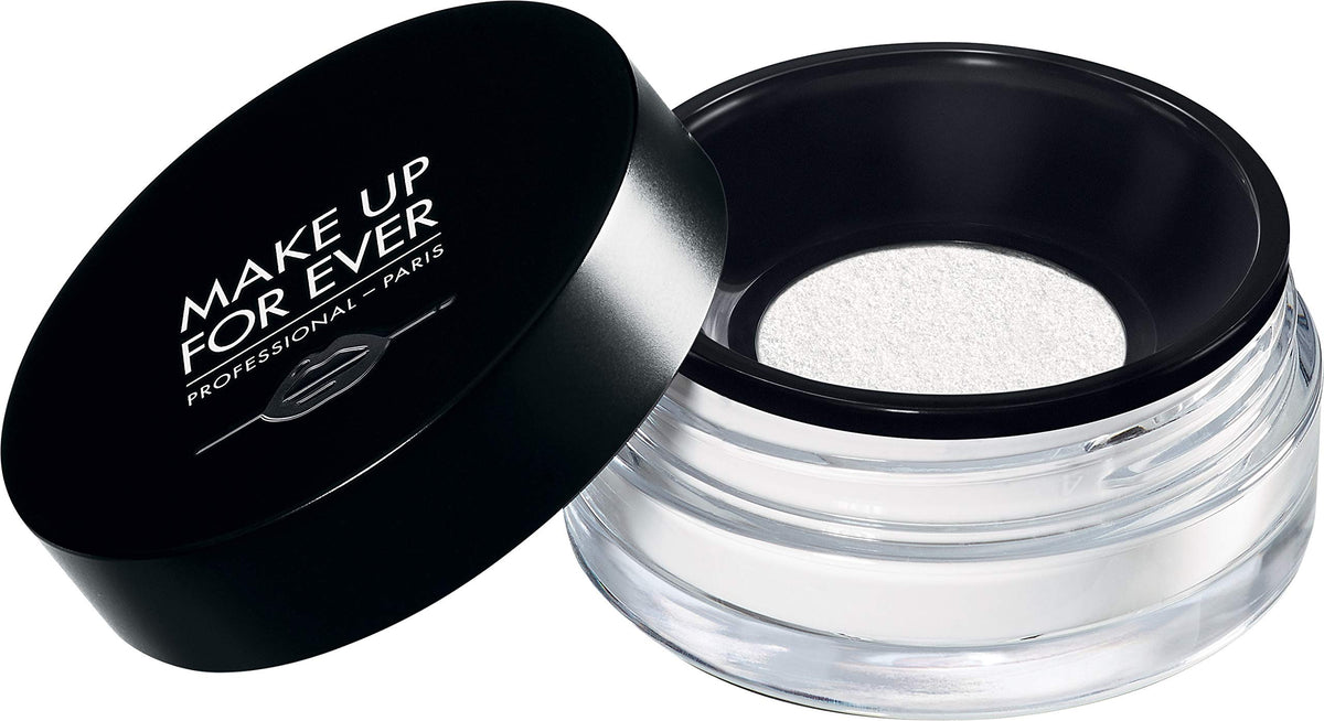 Make Up For Ever mini Ultra HD translucent loose powder for a flawless, photo-ready finish