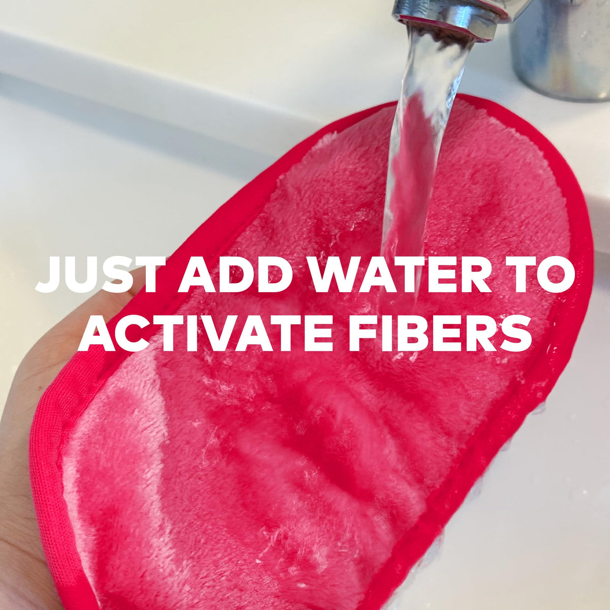 Close-up of cloud-soft microfiber fibers for gentle cleansing