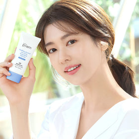 Removing MAKEPREM with cleansing oil ensures complete removal.