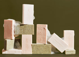 MALIN+GOETZ Mandelic Acid Bar sustainable packaging and long-lasting use.