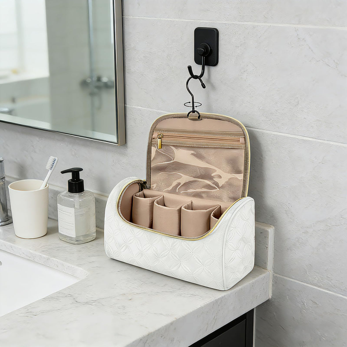 Mancro Airwrap clear pocket holds oils, clips, or sprays.
