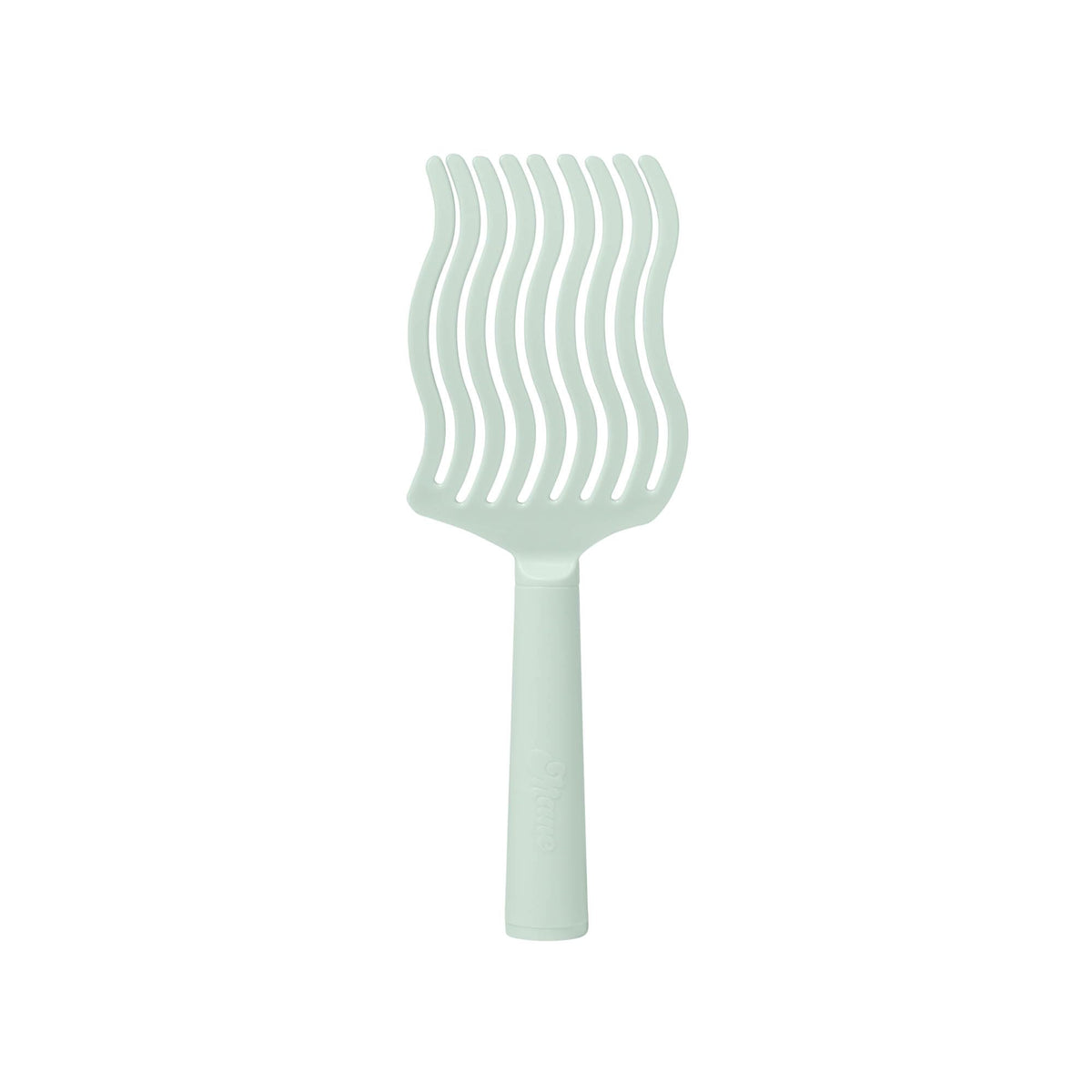 Mane Wets Get It On evenly distributes styling products through hair