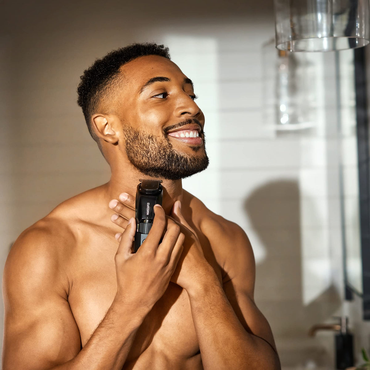MANSCAPED Beard Hedger Advanced Kit beard conditioner bottle for soft, nourished facial hair.