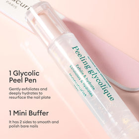 Manucurist Buffer Block pink side ready to smooth the nail surface