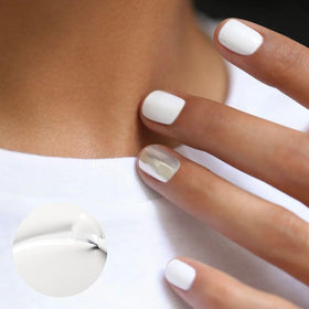 Manucurist Green Flash Snow White nail swatch displaying pure white finish with strong color payoff
