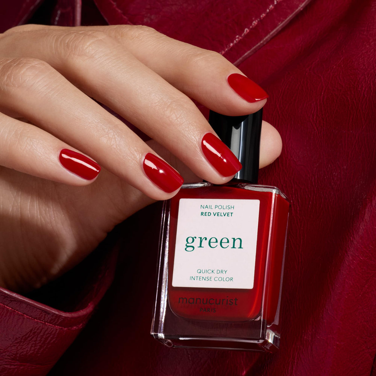 Green Quick Dry finish is glossy without a lamp.