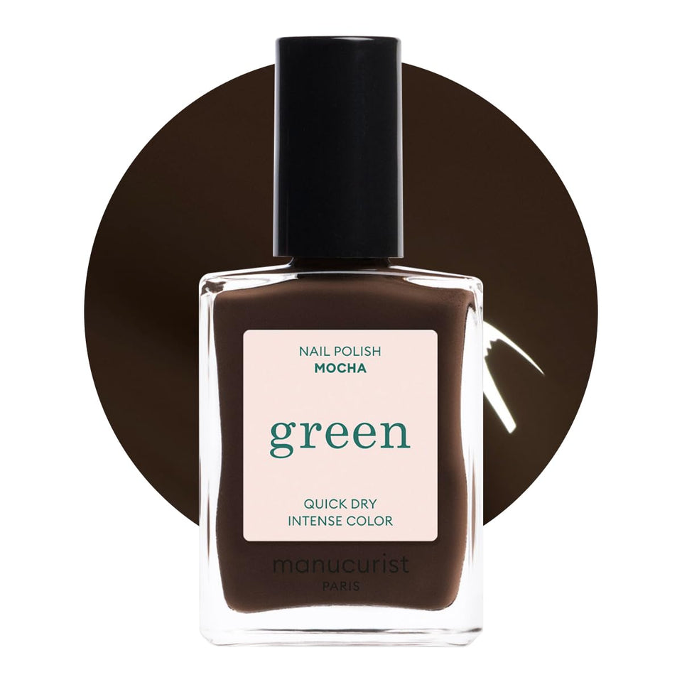 Manucurist Green Mocha bottle highlights cool undertones and fast-drying finish.