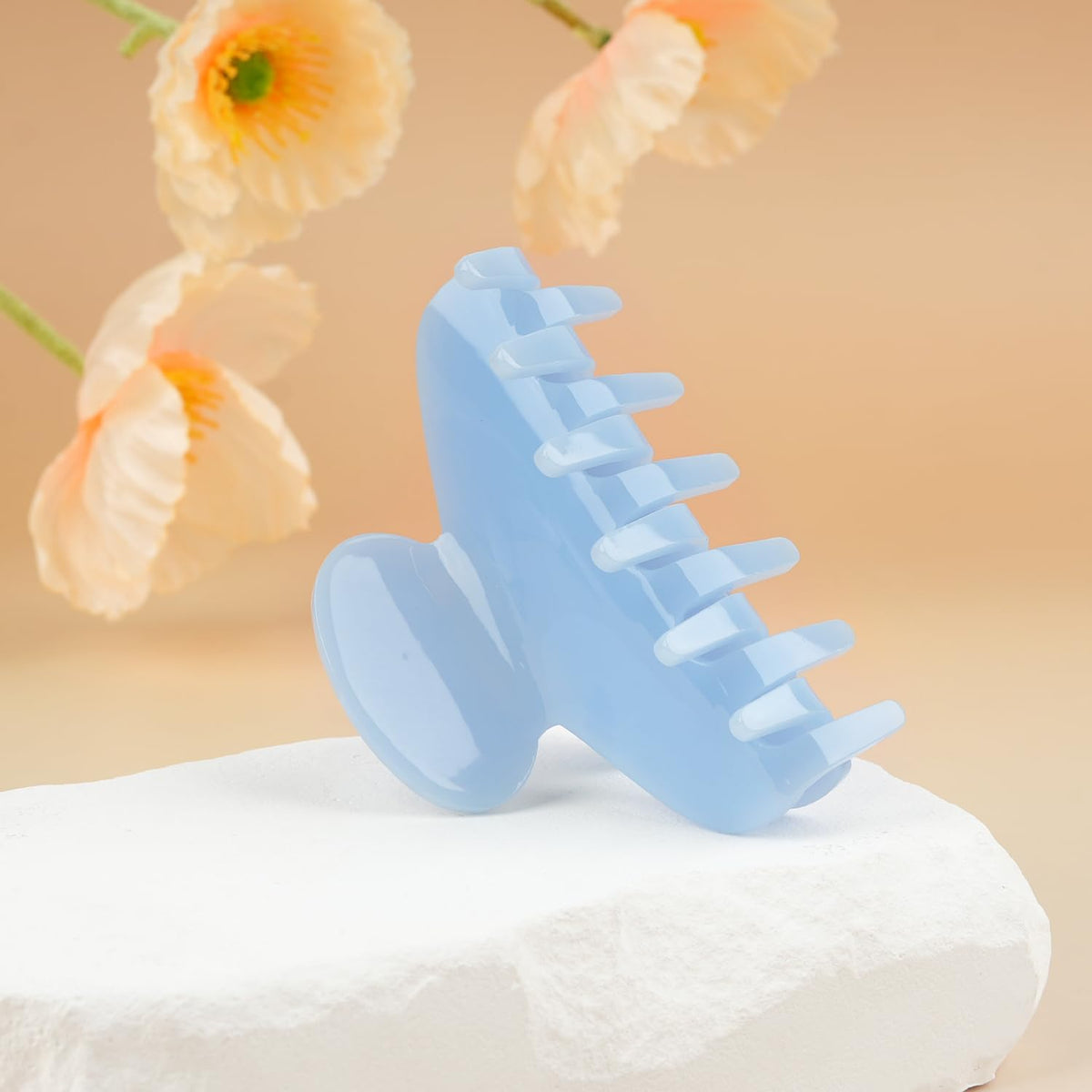 MAORULU clip is lightweight for comfortable wear all day