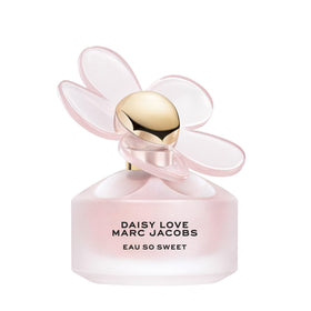 Marc Jacobs Daisy Love Eau So Sweet bottle front view, ideal daily floral gourmand.