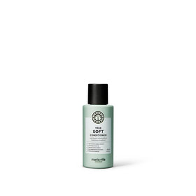 Maria Nila True Soft conditioner bottle highlighting detangling and moisture benefits