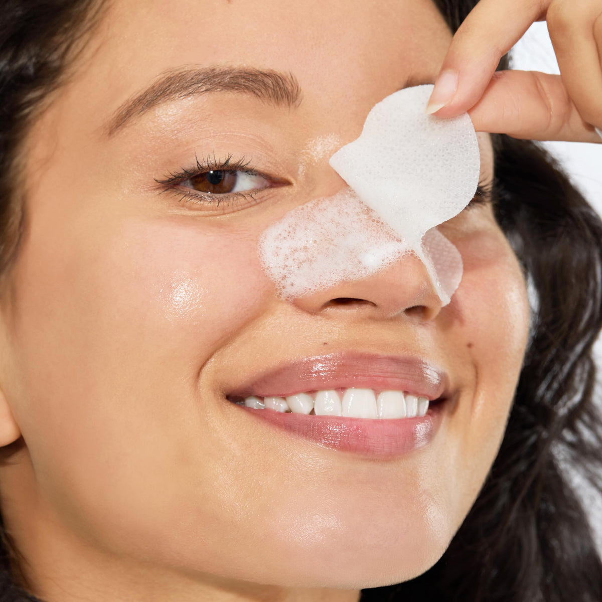 Mario Badescu forehead patch ready for cleansing and gentle exfoliation