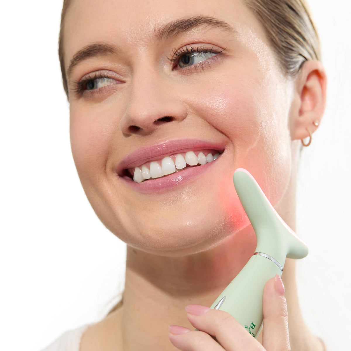 Mario Badescu Triple Light Thermal Massager with blue LED targets blemishes and pores for a clearer complexion