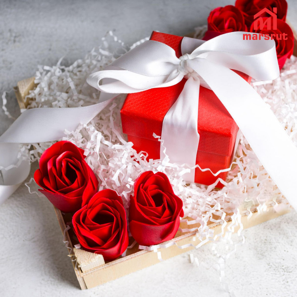 Marsrut scented rose soap red—romantic bath time essential.