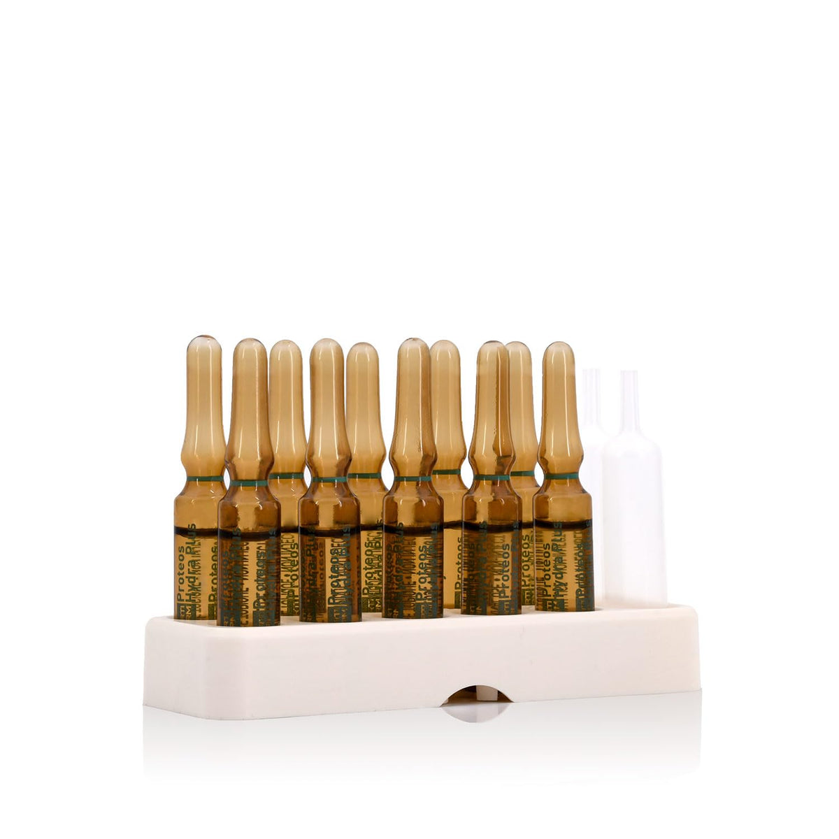 Martiderm Hydra Plus serum bottle, ideal for daily hydration and smoothing.