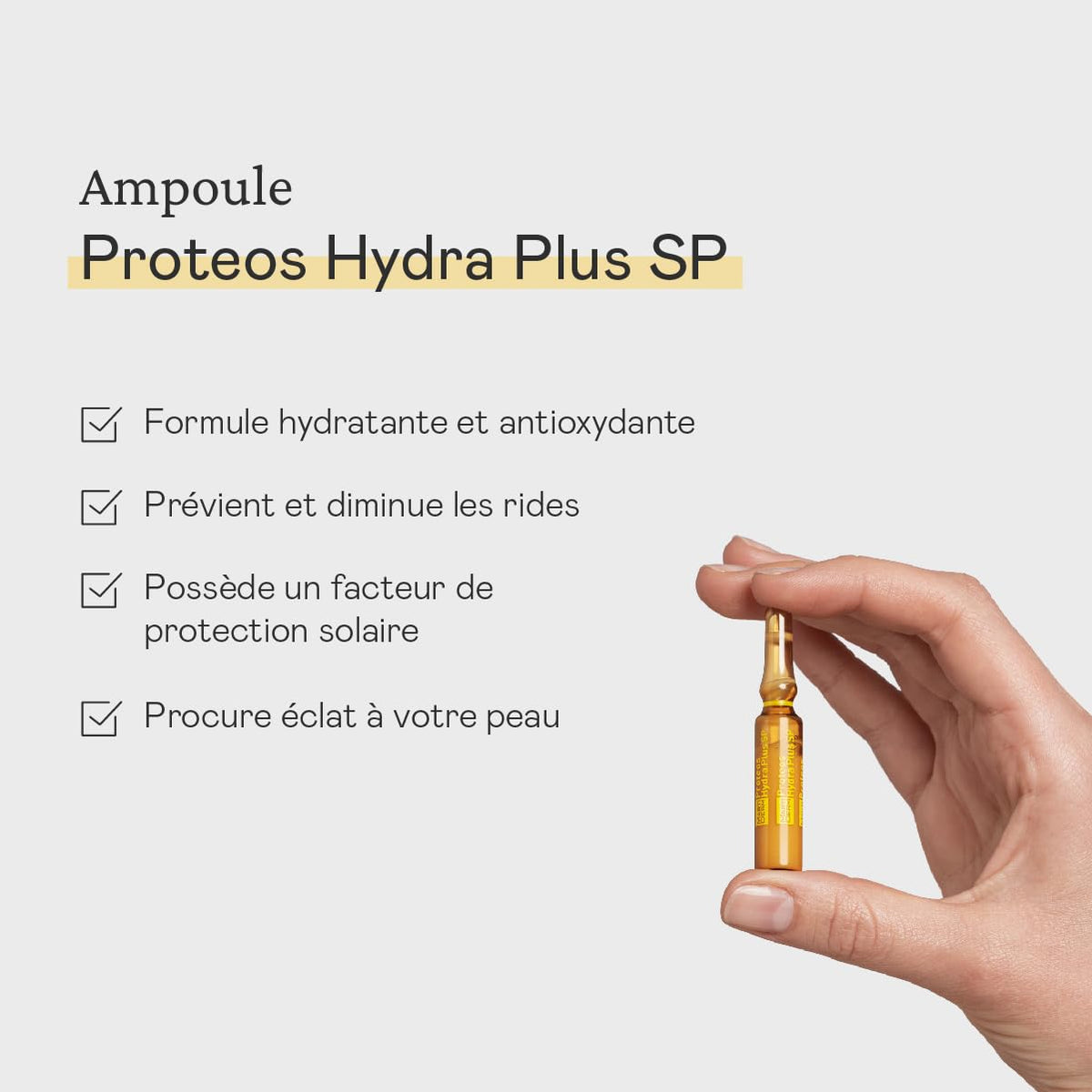 Martiderm Proteoglicanos FPS ampoules on skin showing improved firmness.