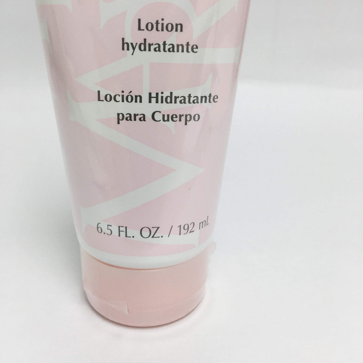 Mary Kay Hydrating Lotion applied to skin demonstrating nourishment in action.