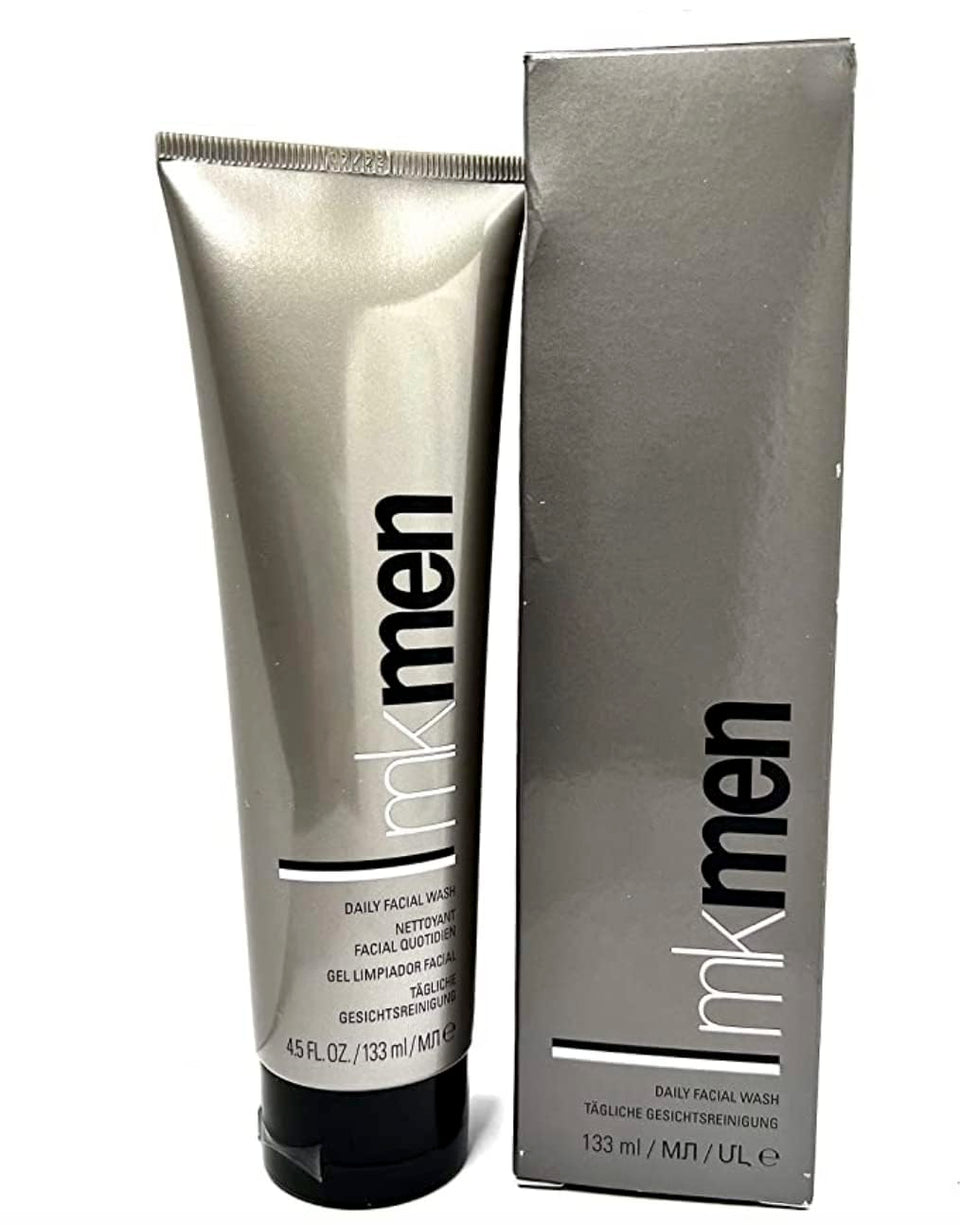 Mary Kay MK Men Daily Facial Wash bottle close-up for daily cleansing.
