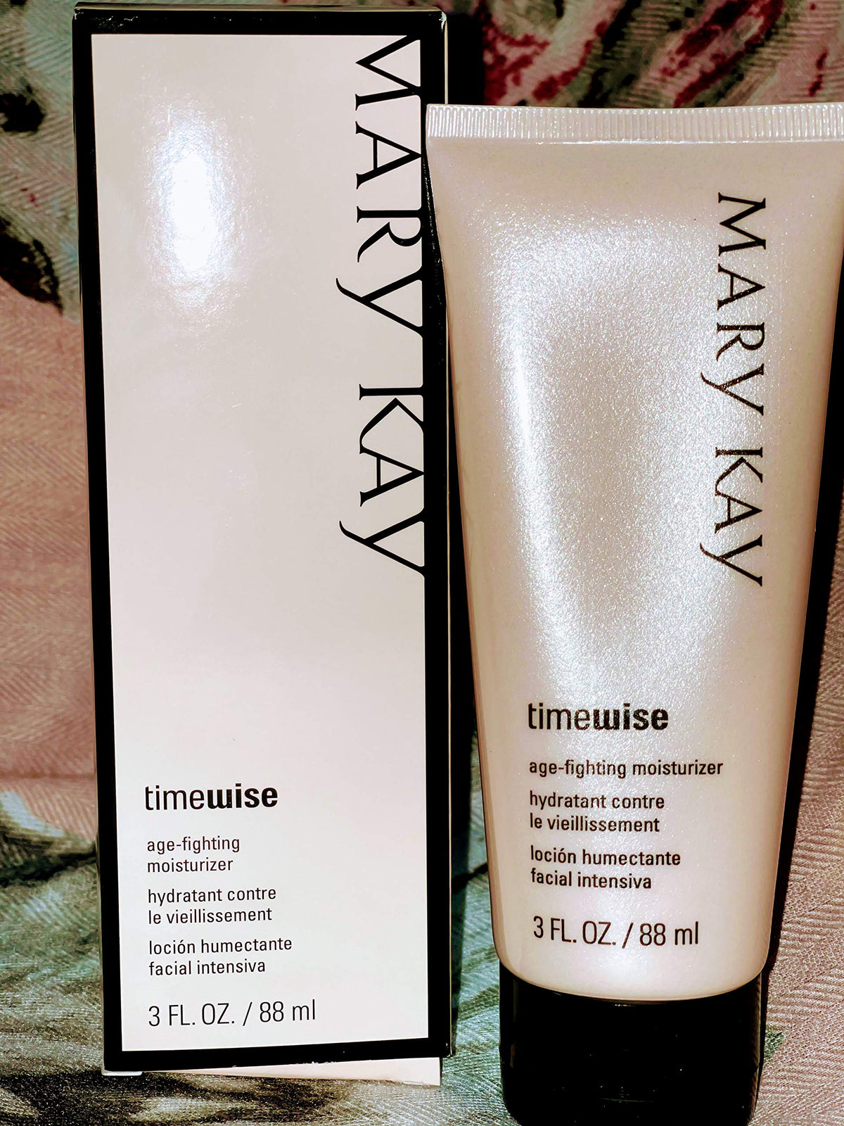 Mary Kay TimeWise Moisturizer shows a matte finish on skin for shine control.