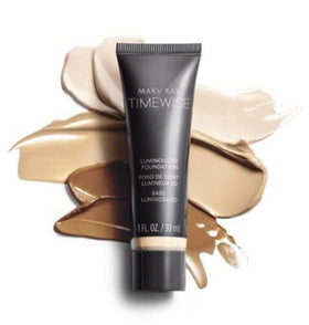 Mary Kay TimeWise Luminous 3D Foundation Ivory C110 packaging highlights easy accessibility.