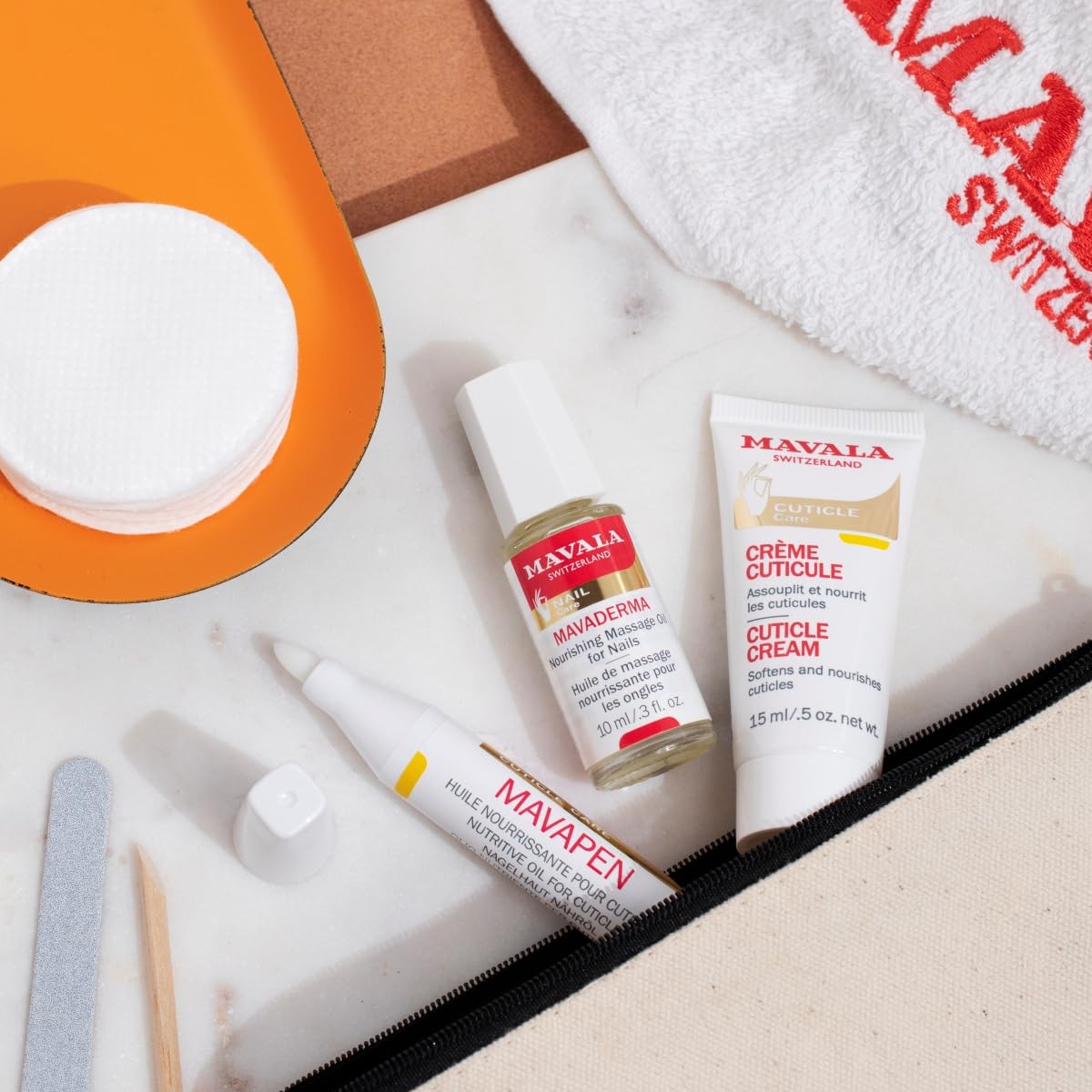 MAVALA Mavapen cuticle smoothing action in close-up