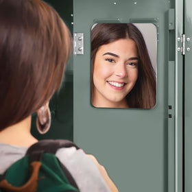 Mavoro strong magnetic backing keeps the mirror securely attached to metal surfaces.