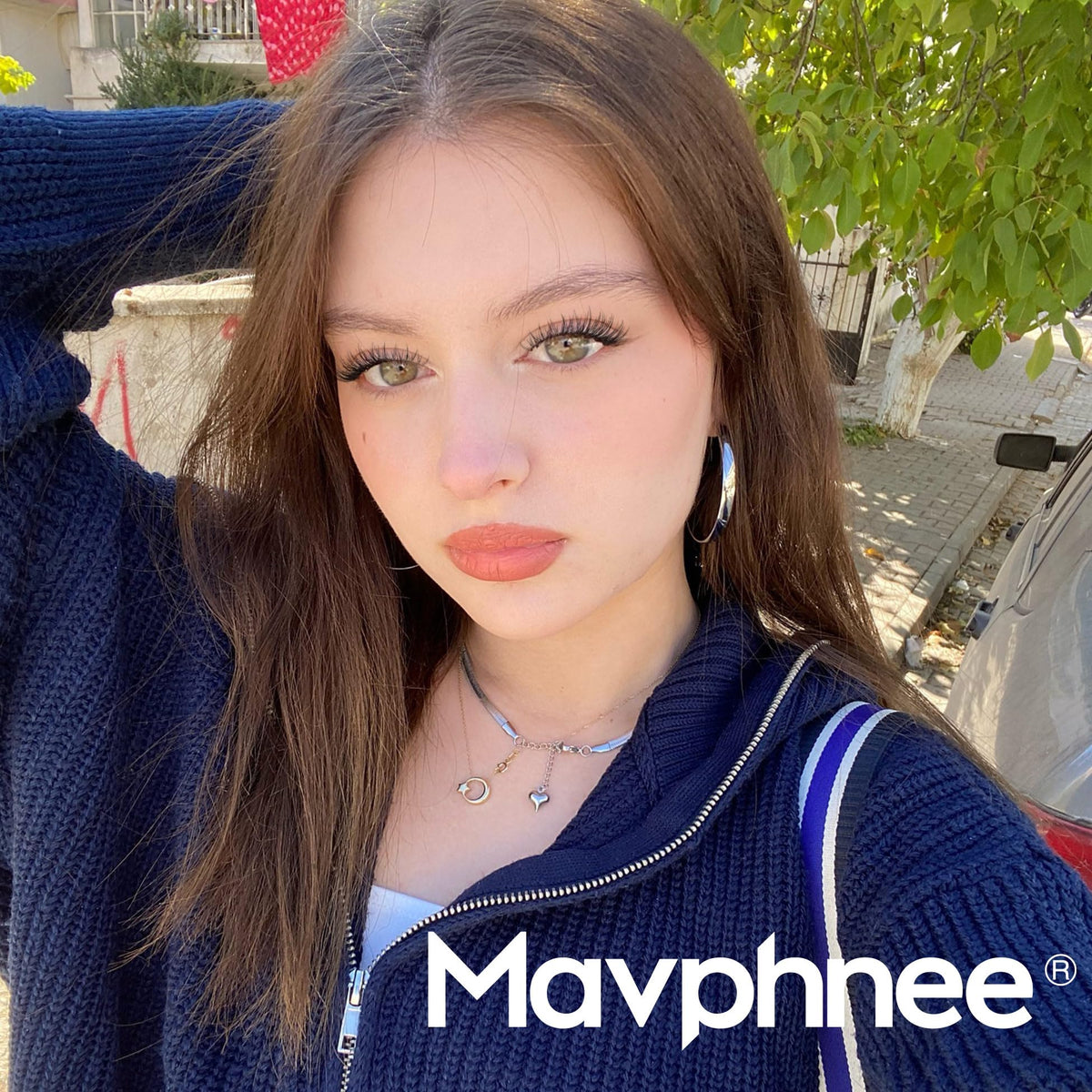 Precision tweezers by Mavphnee for accurate cluster placement