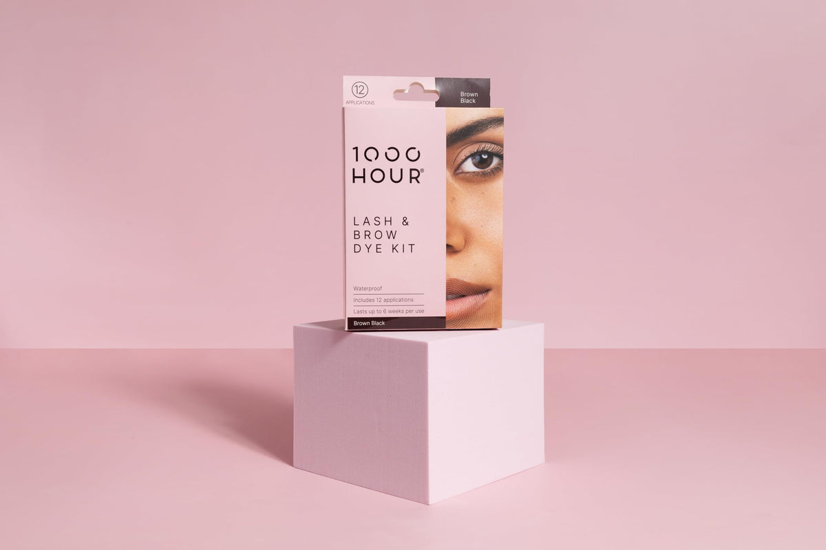 Smudge-free color from MaxRelief Brow Gel in humid conditions