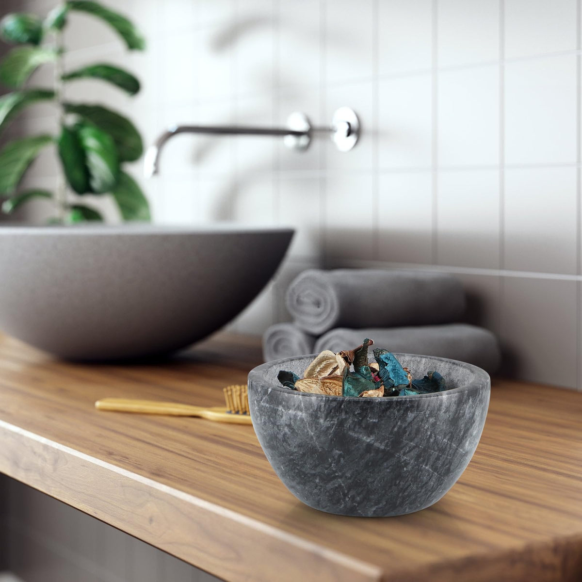 MDLUU Marble Shaving Bowl handheld design fits in hand for control