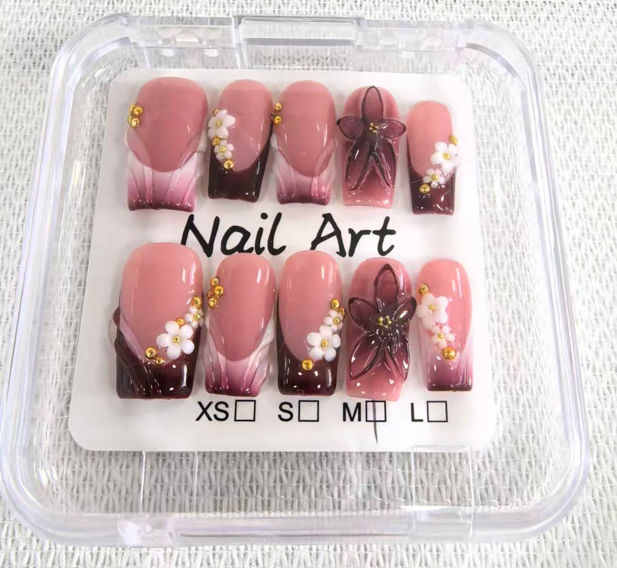 Meemooron luxury pearl charm nails with glossy finish for chic looks