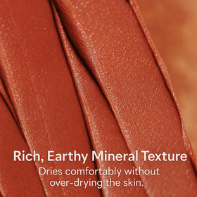 Megacephalus Soothing Botanical Blend keeps skin soft during use.
